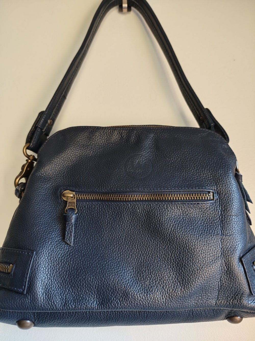 The Wonderers Travel Co Leather Shoulder Bag in Dark Blue - Picture 4 of 9